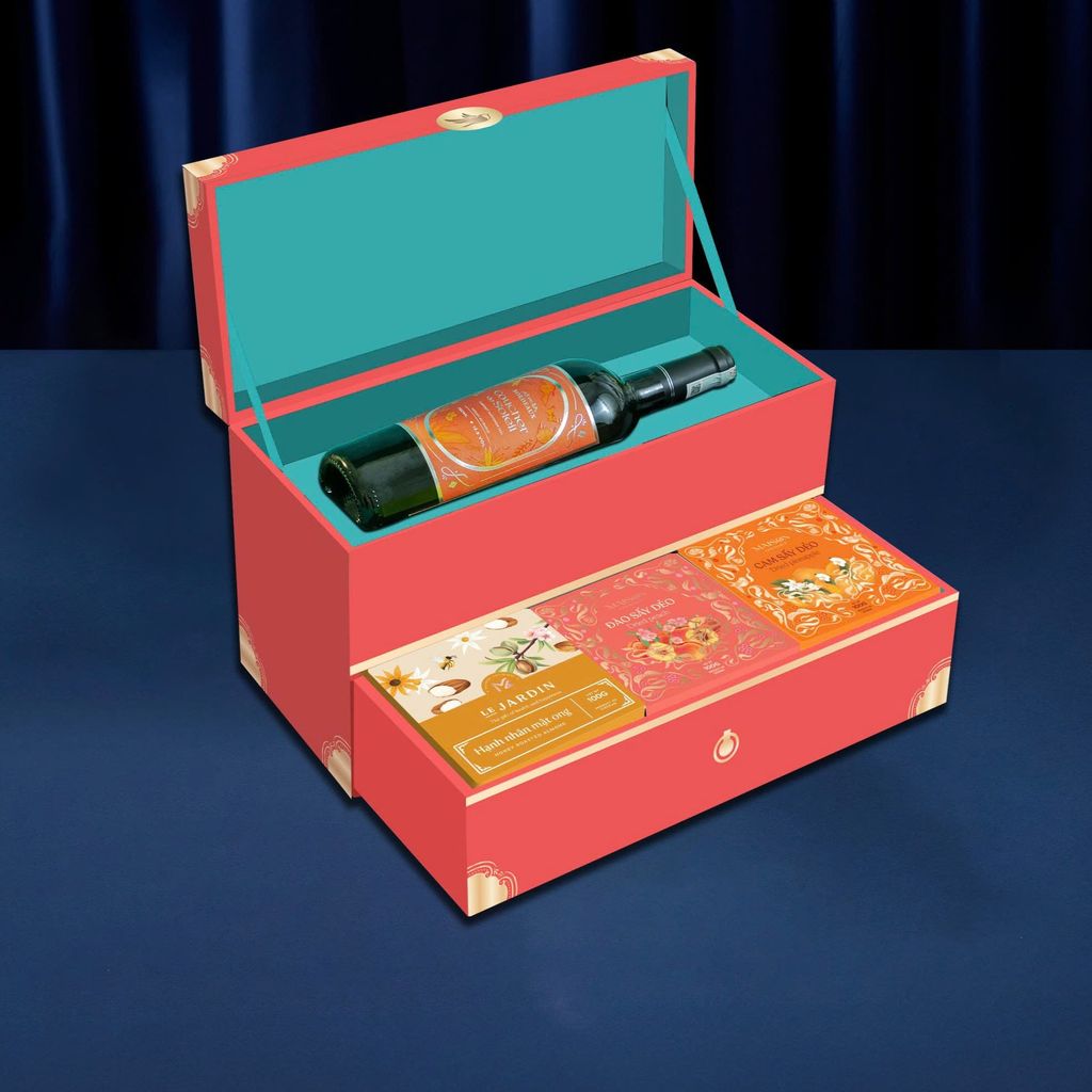 Tặng Quà Tết - Nghệ Thuật Giao Tiếp Qua Những Món Quà Ý Nghĩa